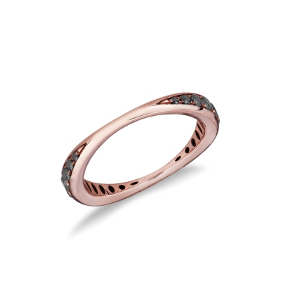 Rosé gold 18k ring with black diamonds 