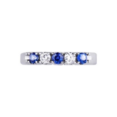 White gold 18k 5 stones ring with diamonds and blue sapphires 