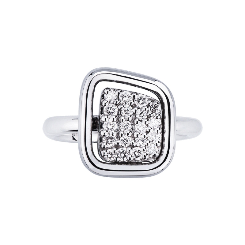 White gold 18k ring with central square of diamonds 