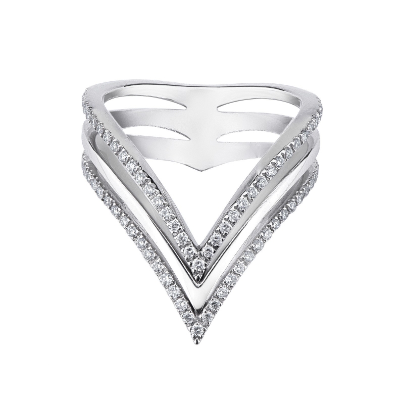 18k white gold ring with three rows of diamonds 