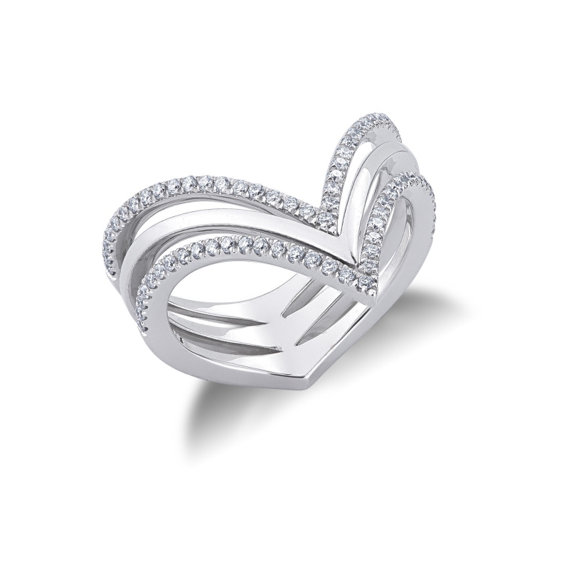18k white gold ring with three rows of diamonds 