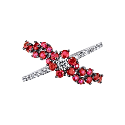 Criss cross in white gold 18k with rubies and diamonds 