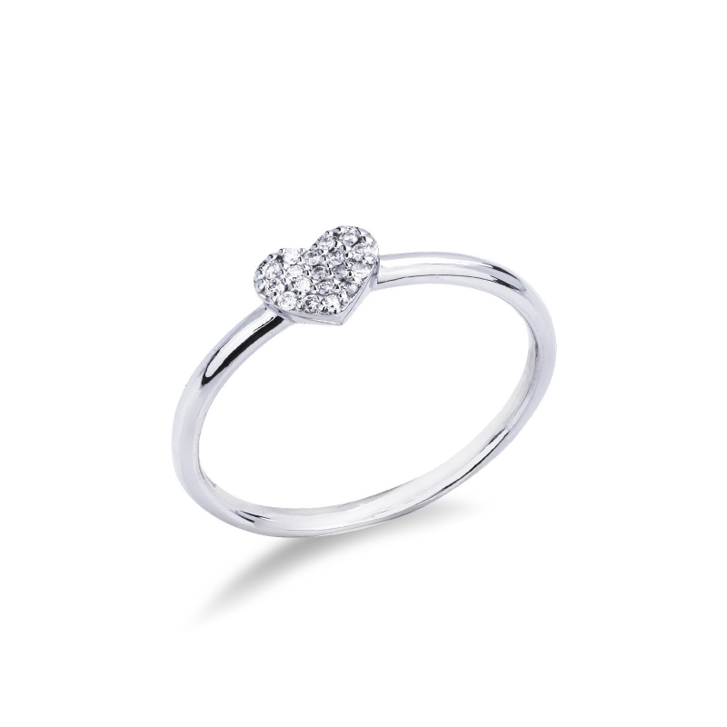 White gold 18k ring with diamonds heart 