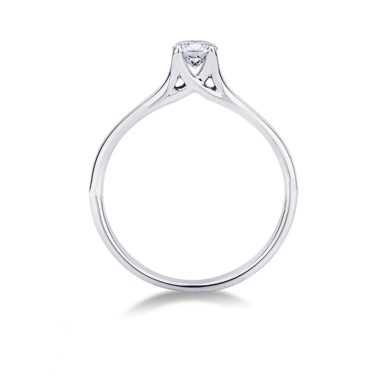 Solitaire ring 4 claw with a 0,30 ct diamond 