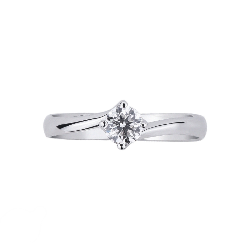 4 claw solitaire ring with a 0,40 ct diamond 