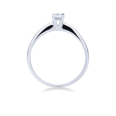 4 claw solitaire ring linear pattern model with a 0,15 ct diamond 