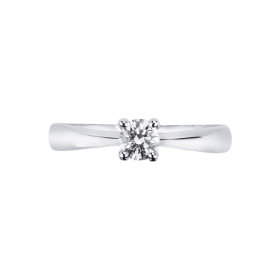 4 claw solitaire ring with a 0,30 ct diamond 