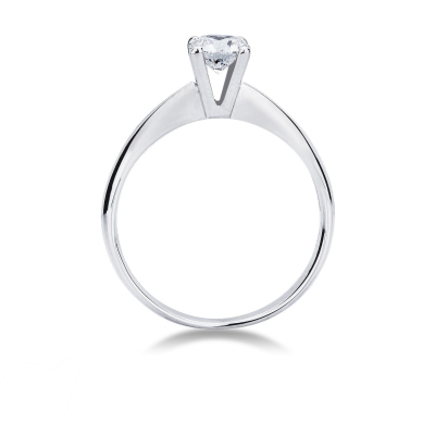 4 claw solitaire with a 0,50 ct diamond 