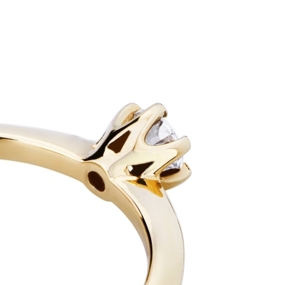 Yellow gold 18k 6 claw solitaire diamond 0,20 ct ring