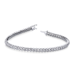 Fancy elegant tennis bracelet in 18k white gold with diamonds