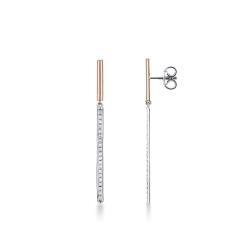 White and rose gold 18k earrings with diamonds on bar pendants