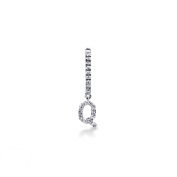 Single earring with pendant letter Q with diamonds