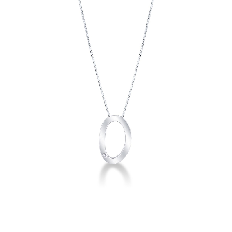 Collana lettera O in oro bianco 18k con diamante