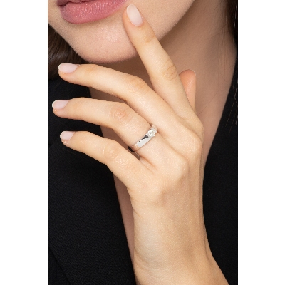 Solitario Anello Unico 0,30 ct in oro bianco 18k