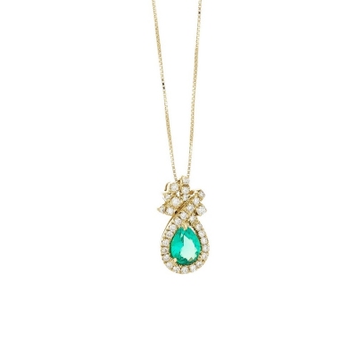 Necklace with pendant, pear shape emerald and diamonds