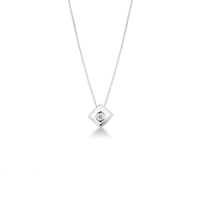 18k white gold necklace with solitaire pendant rhombus shaped