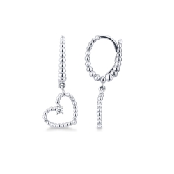 White gold 18k drop earrings with heart pendants and diamonds