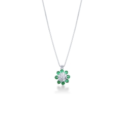 Little pendant with diamonds and emeralds