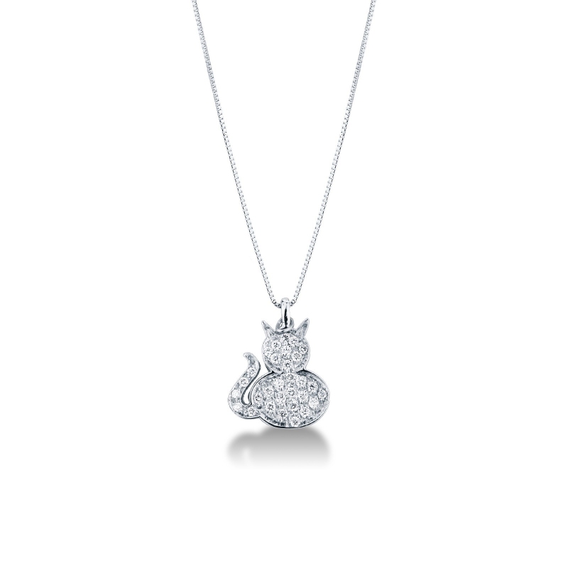 Cat pendant with diamonds pavé