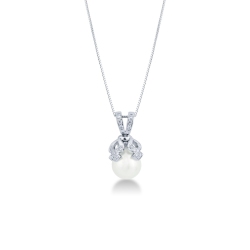 White gold 18k necklace with pearl and diamonds 