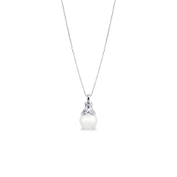 18k white gold necklace with one pearl and diamonds 