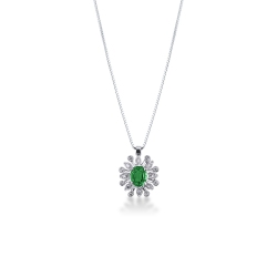 Necklace with pendant, diamonds and emerald