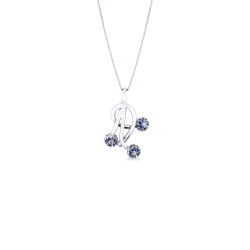 18k white gold fancy pendant with blue sapphires
