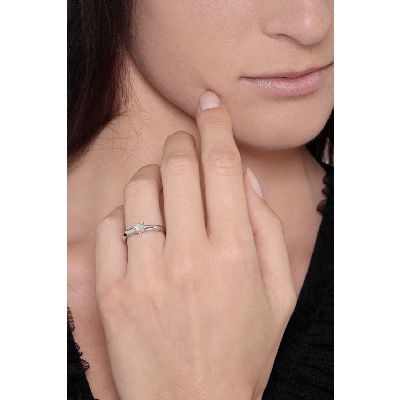 Solitario Legame con diamante 0,25 ct in Oro Bianco