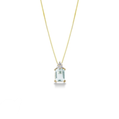18k yellow gold pendant with aquamarine and 3 diamonds