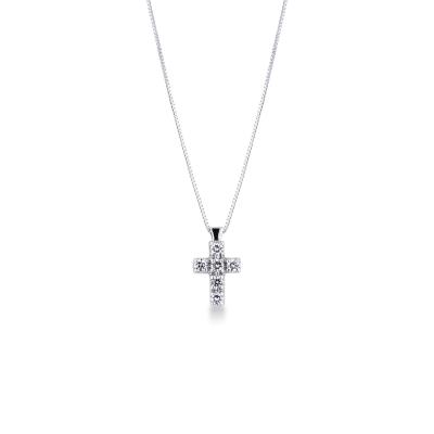 18k white gold necklace with small diamond cross pendant
