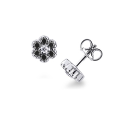 Cluster earrings in 18k white gold with black and white diamonds