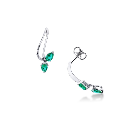 18k white gold earrings with 2 pear cut emeralds and diamonds