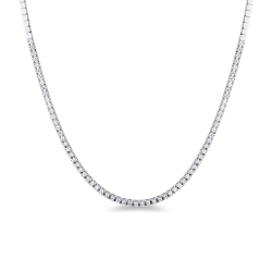  tennis chain in 18k white gold with round cut diamonds