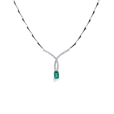 Fancy semirigid necklace with emerald and diamonds