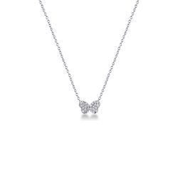 Butterfly pendant in 18k white gold with diamonds