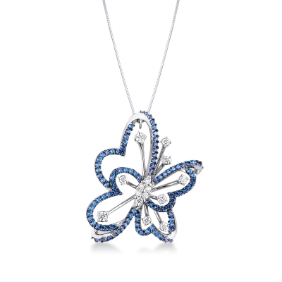 Collana design con ciondolo farfalla in oro bianco 18k con zaffiri blu e diamanti