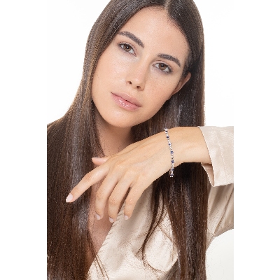 Alternate bracelet with sapphires and diamonds