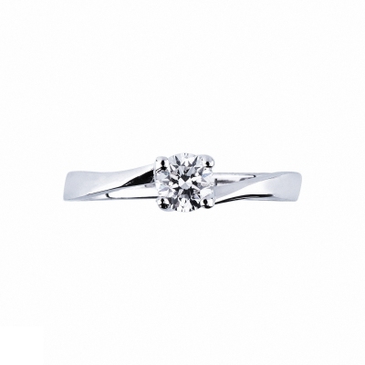 4 claw white gold 18k solitaire ring with diamond 0,40 ct