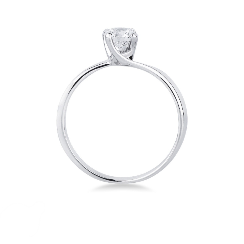Solitaire ring with a 0,50 ct diamond 