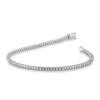 Tennis bracelet with diamonds