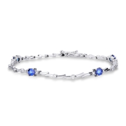 Alternate bracelet with diamonds and sapphires