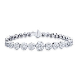 Elegant illusion bracelet with diamonds
