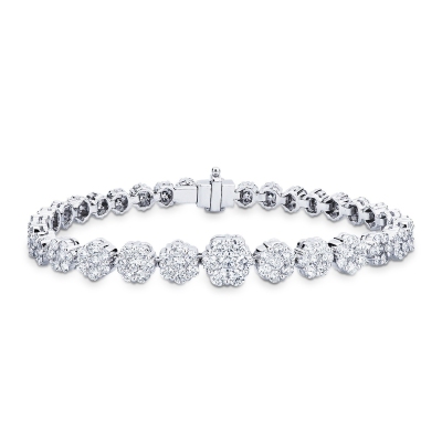 Elegant illusion bracelet with diamonds