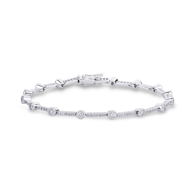 18k white gold alternate bracelet with diamonds