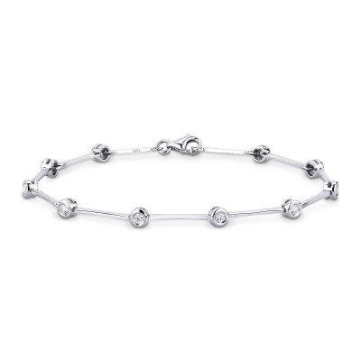 Classical segment bracelet with round cut diamonds