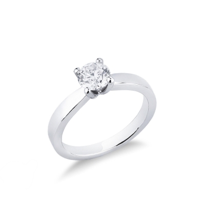 18k white gold solitaire ring with a 4 claw 0,70 ct diamond 