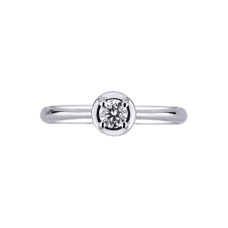 4 claw solitaire ring with a 0,20 ct diamond and regular shank
