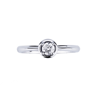 White gold 18k 4 claw solitaire diamond ring 0,25 ct