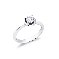 4 claw solitaire 0,50 ct diamond ring white gold 18k 