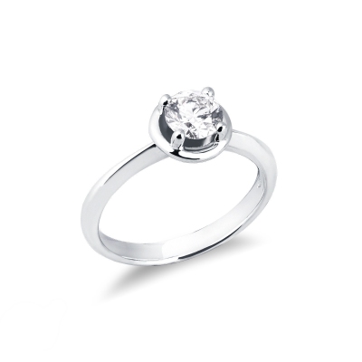 4 claw solitaire 0,70 ct diamond ring white gold 18k
